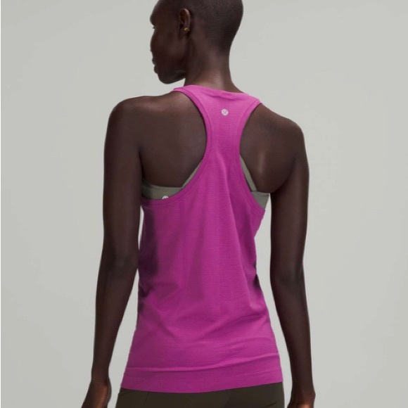 Lululemon Swiftly Tech Racerback 2.0 - Picture 2 of 6